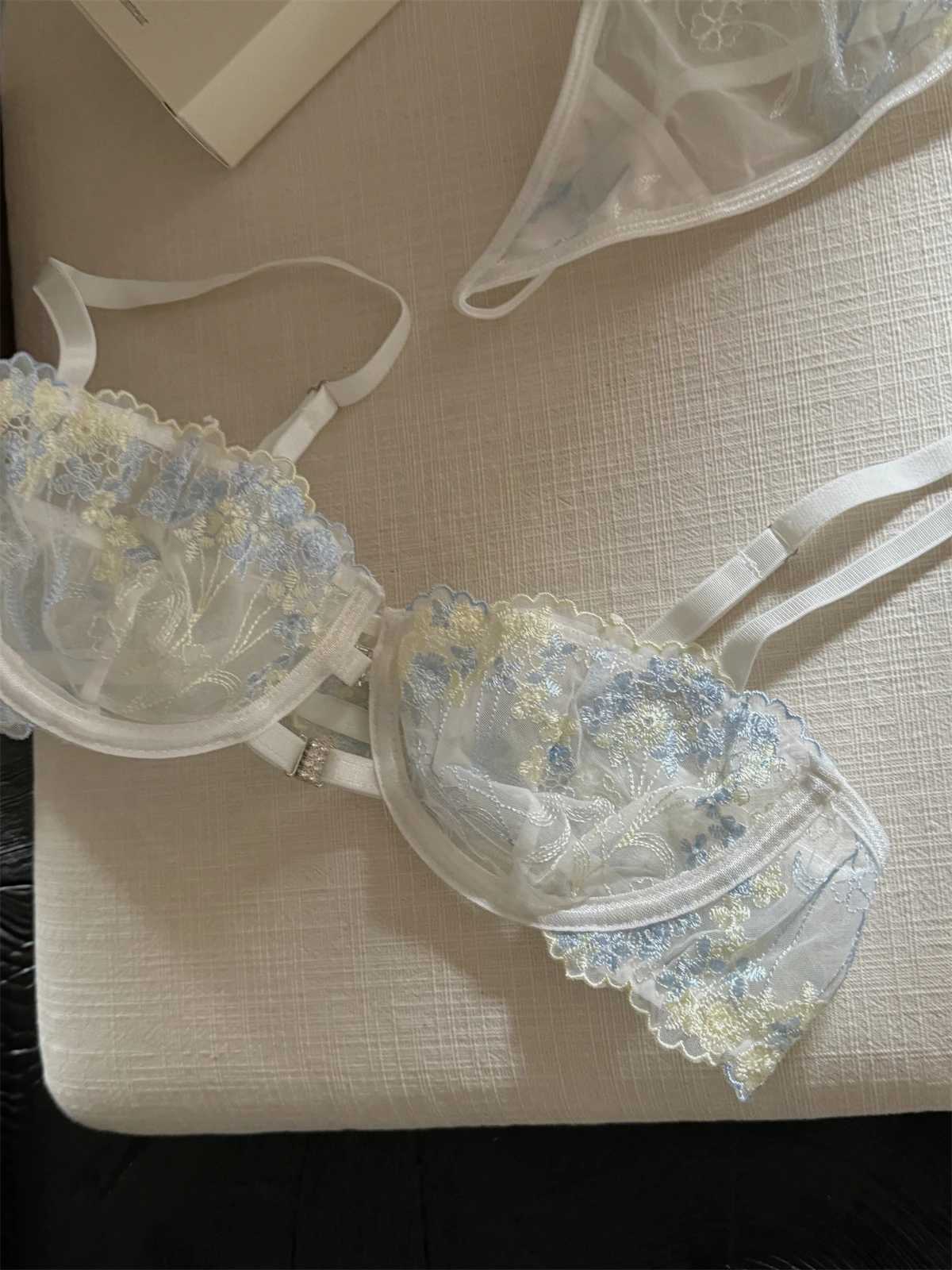 Front clasp flower true love series lingerie ladies sexy niche underwear thin top support bra set braXJ250301