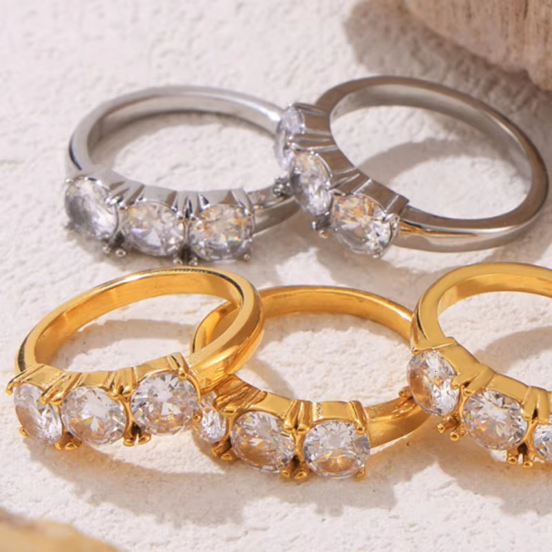 Fashion Trendy Jewelry Circle Cubic Zirconia Bezel Setting Gold Plated Finger Ring Women Girls