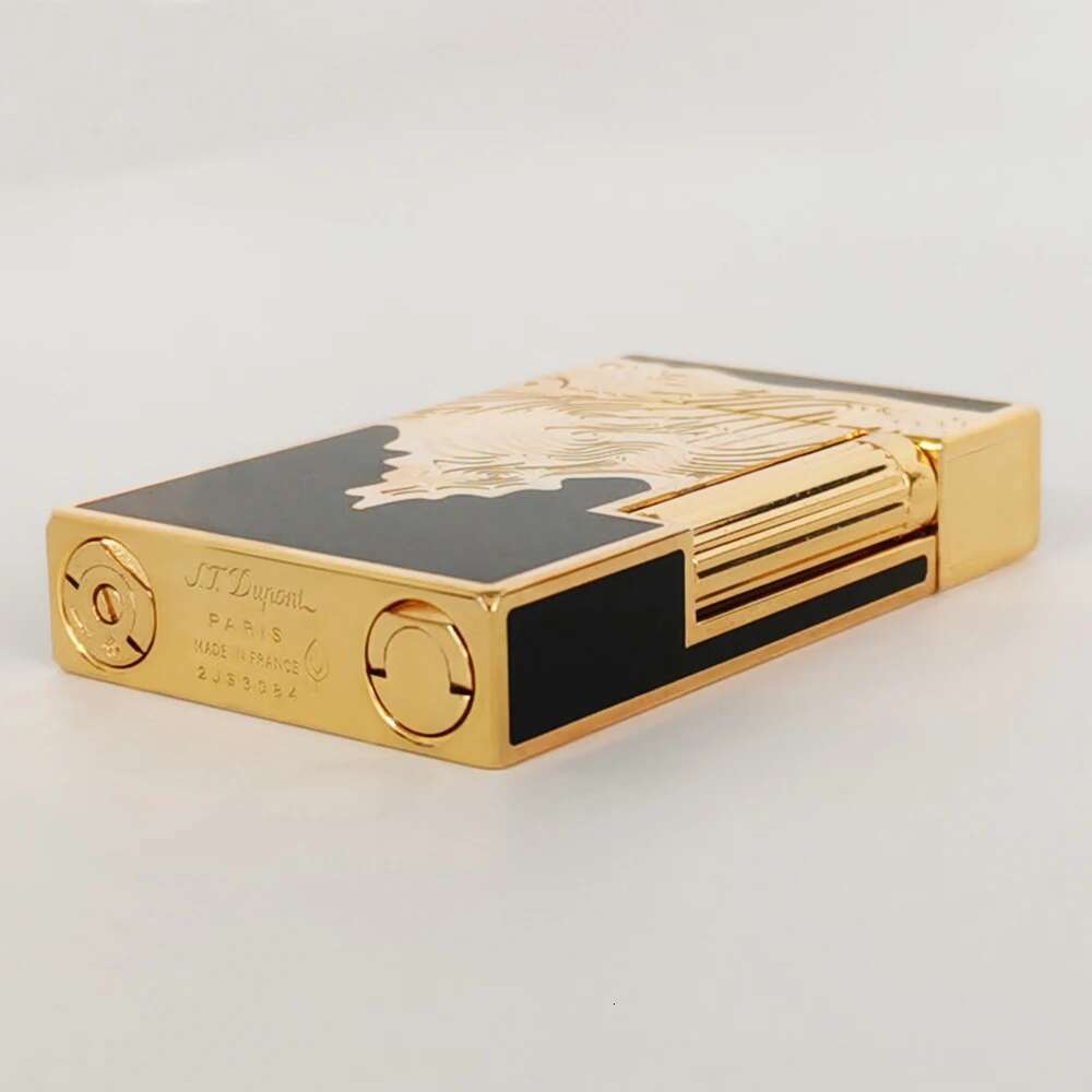 Incredible Lighter Copper Lacquer Cigarrette Tobacco Accessories Iatable Butane Gas Smoking Men Gifts Collections