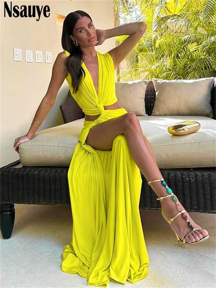 Basic Casual Dresses Nsauye Summer Holiday Beach Maxi Sexy Low cut Womens Club Evening Dress Party Shoulder High cut Elegant Wrap Dress 2024 J250301