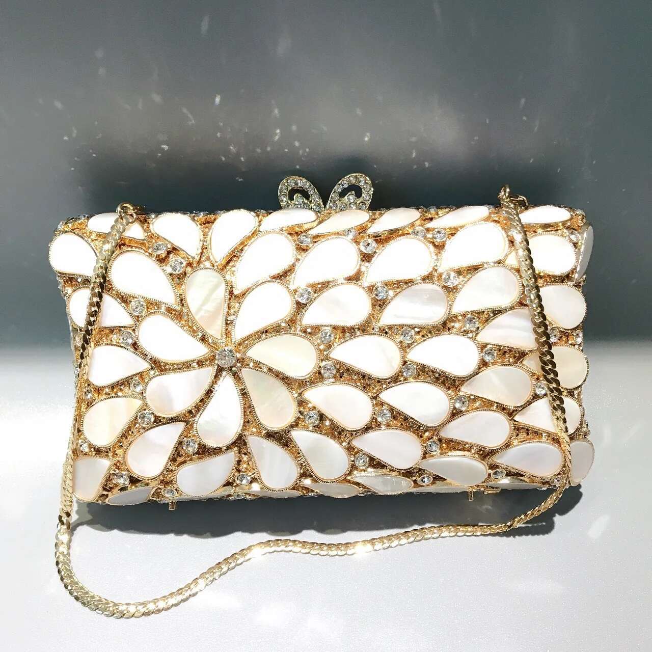 XIYUAN White Shell Dia Wer Women Crystal Evening Bags Hollow Out Ladies Wedding Bridal Romantic Clutch Handbag And Purses