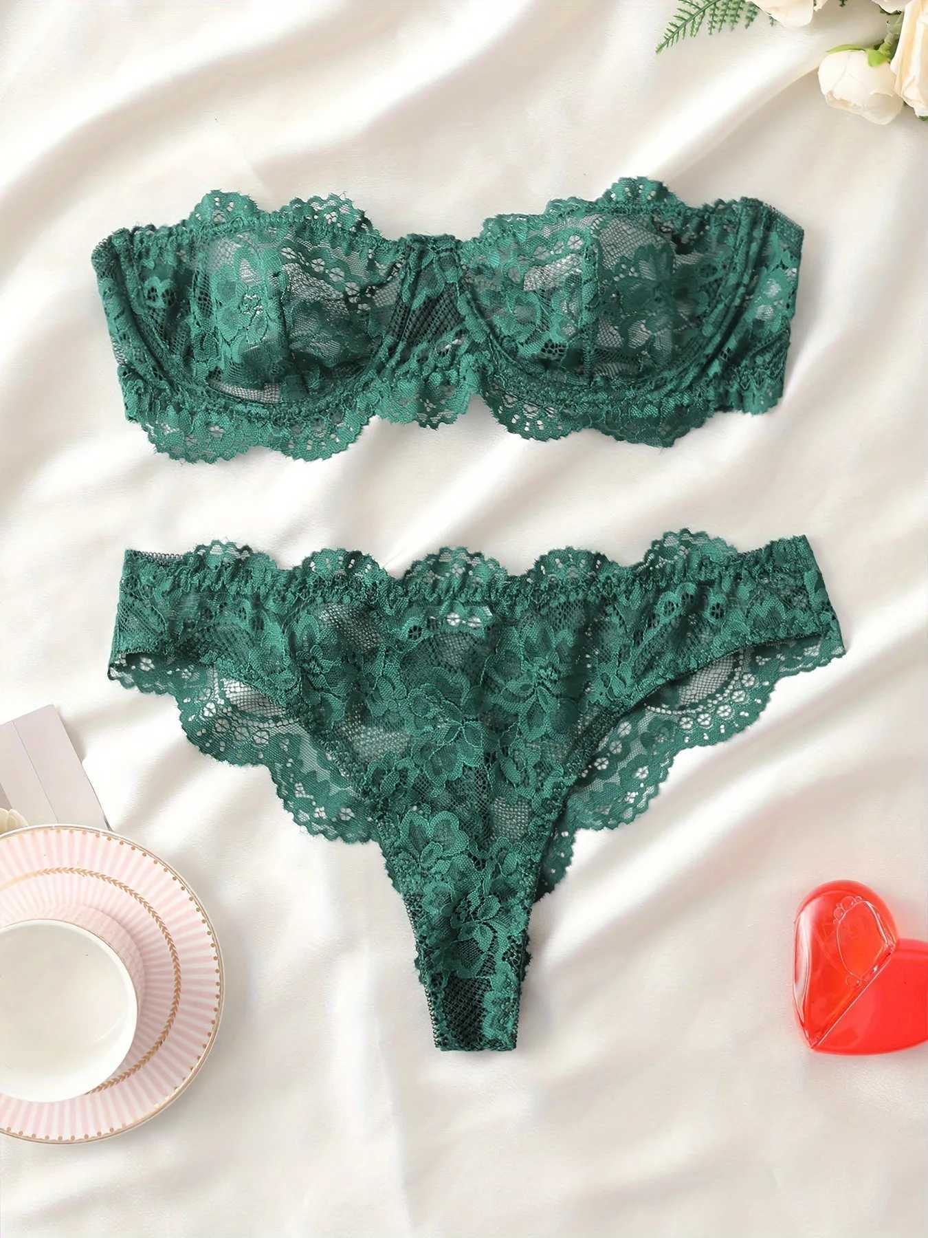 Womens Floral Lace Lingerie Set - Sexy Underwire Bandeau Bra Scallop Thong Breathable Comfort for Daily Wear All SeasonsXJ250301