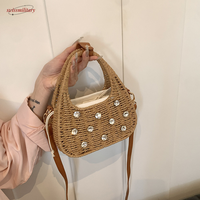 Summer woven 2025 new forest sweet girl single shoulder ins fashionable rhinestone hand-held crossbody beach bag