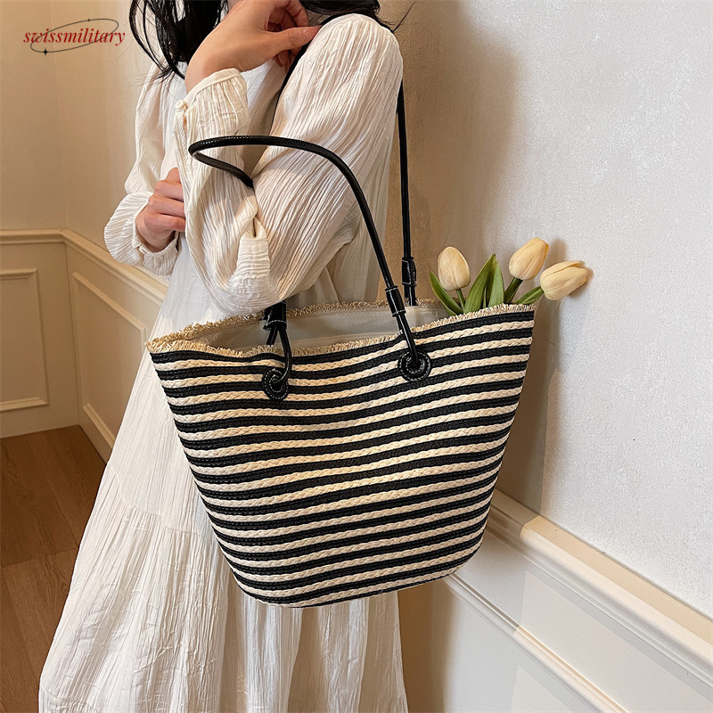 Straw for women in summer 2025, new rural style woven shoulder bag, beach vacation commuting tote bucket bag #swissmilitary