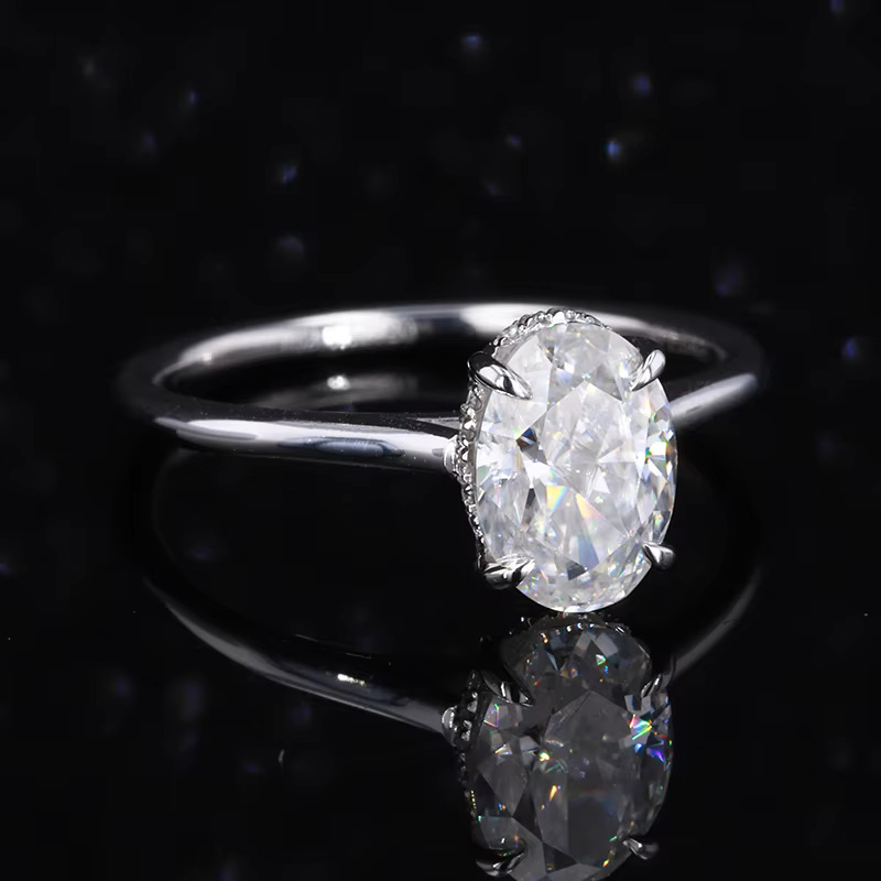 Stsarsgem Fine Jewelry Pt950 8.5*6mm Oval Shape Brilliant Cut Moissanite Ring