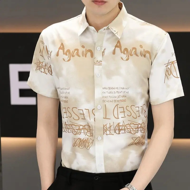 2025 Summer Short-sleeved Shirt for Men Thin Korean Style Cardigan Casual Free Iron Silk Top 250224