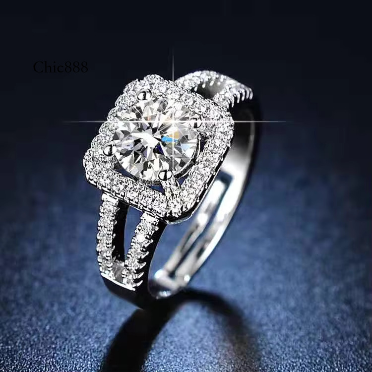 Fashionable women's Zircon dazzg charm engagement and gift accessory ring for wedding ceremony