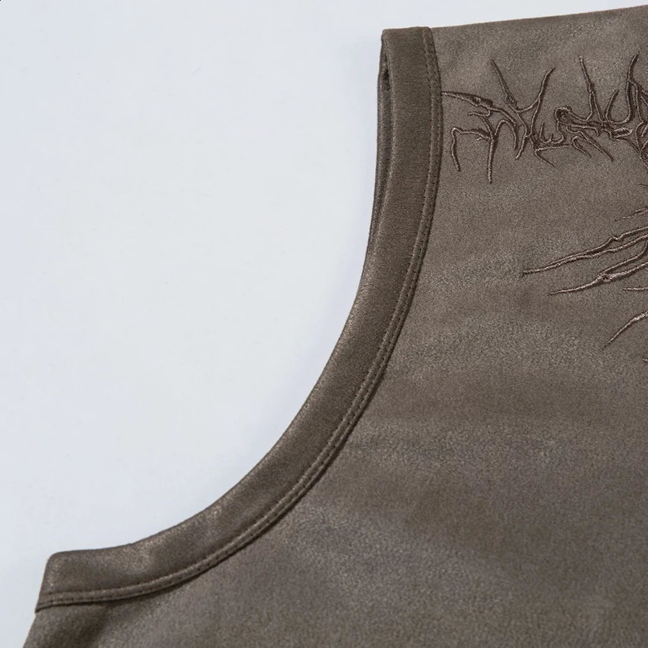 Vintage Suede Tank Top Y2K Embroidery Sleeveless Vest T-Shirt Streetwear Men Harajuku Hip Hop Loose Punk Gothic Tops Shirts 250226