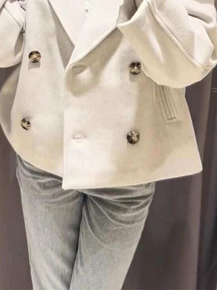 Designer 2024 Autumn Winter Coats Women Casual Double Breasted Turn Down Collar Female Short Jackets Chic Lady Loose Demi Season Outcoat