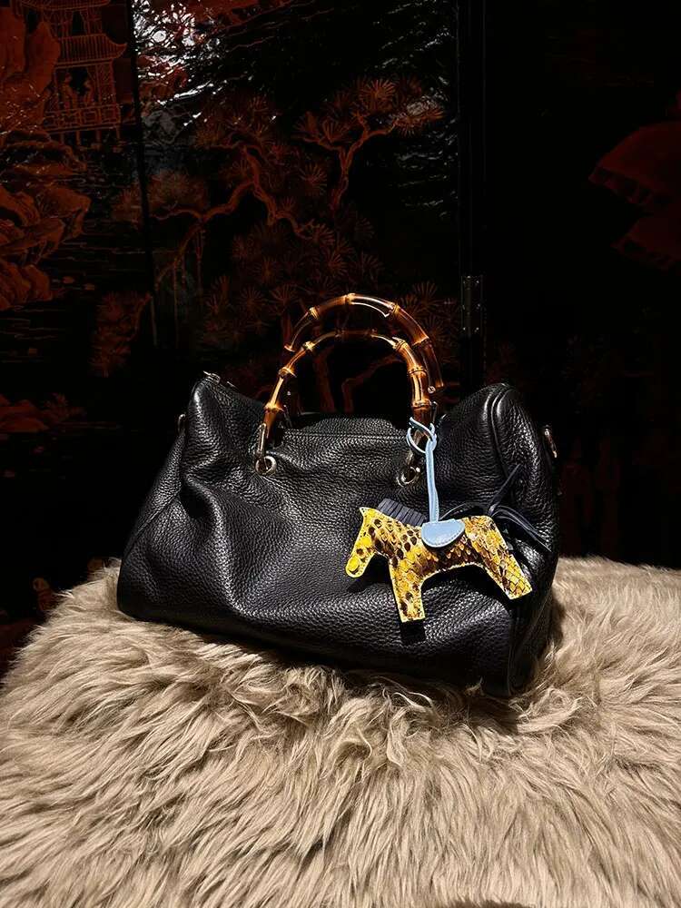New Fashion Women's Soft Leather Retro Fashion High-Grade Single Crossbody Messenger Bamboo Handle Bag Shoulder Purse