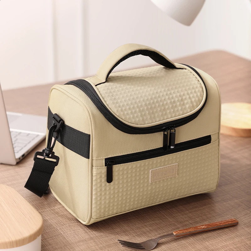 Portable Lunch Bag Insulated Lunch Bag Cooler Bag for Women Men Large Capacity Travel Picnic Lunch Box with Shoulder Strap 250228