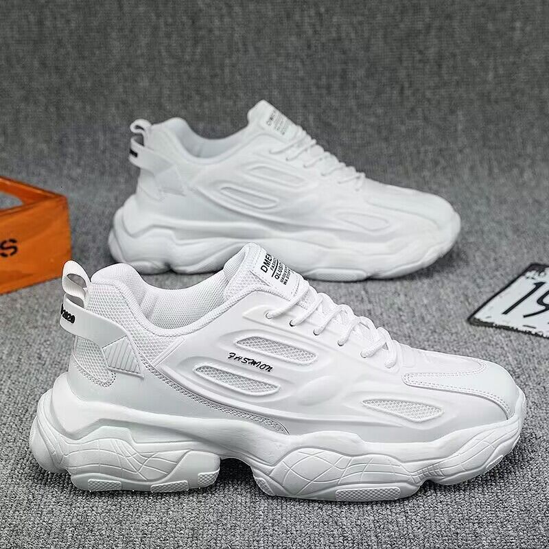 Spring Men's New Breathable Mesh Sneakers Korean Edition Versatile Inner Height Increase Casual Running Dad Trendy Shoes