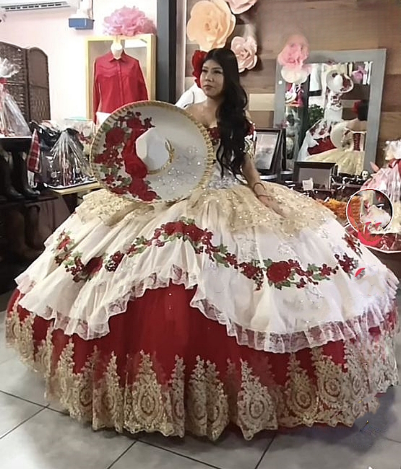2025 Mexican Charro Quinceanera Dress Flower Embroidery Off Shoulder Prom Ball Gown Princess Sweet 16 Dresses Gold Lace Appliques Corset Back