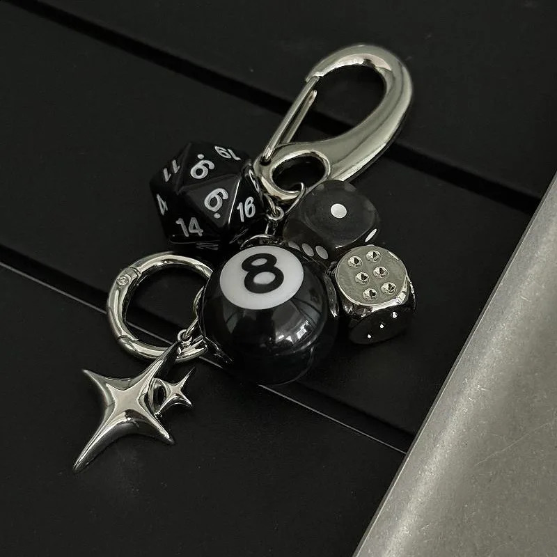 Wintage Star Keychain Zinc Alloy Waist Charms Dice Ironworks Rope Knot Buckle Mountaineering Belt Buckle Bag Pendant 250228