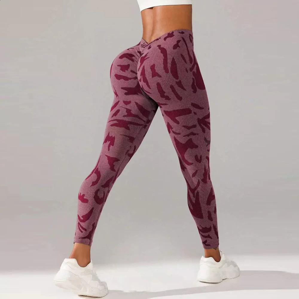 Women Camouflage V Back Gym Leggings Butt Lifting Fitness Athletic Workout Scrunch Leggings Exercise Yoga Pants Sports Tights 250225