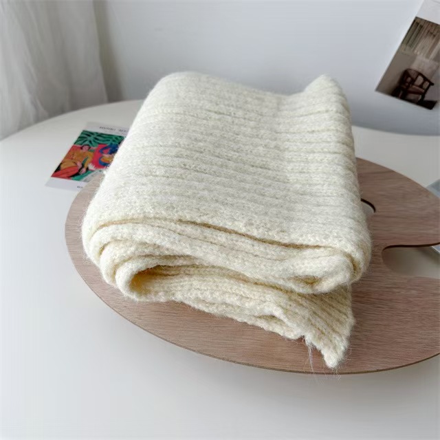 K025 Korean wool blended knitted wool scarf for women winter thick warm senior gray couple scarf for men and women