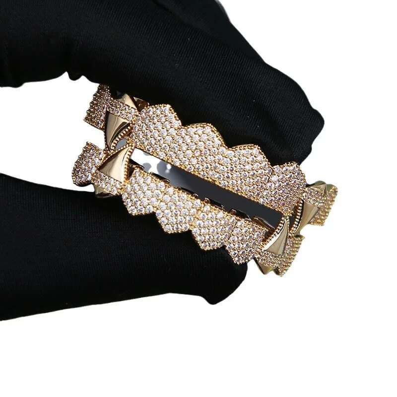 Hip Hop Full CZ Stones Teeth Grillz Caps Cubic Zircon Iced Out Micro Pave Top&Bottom Charm Grills For Men Women Jewelry