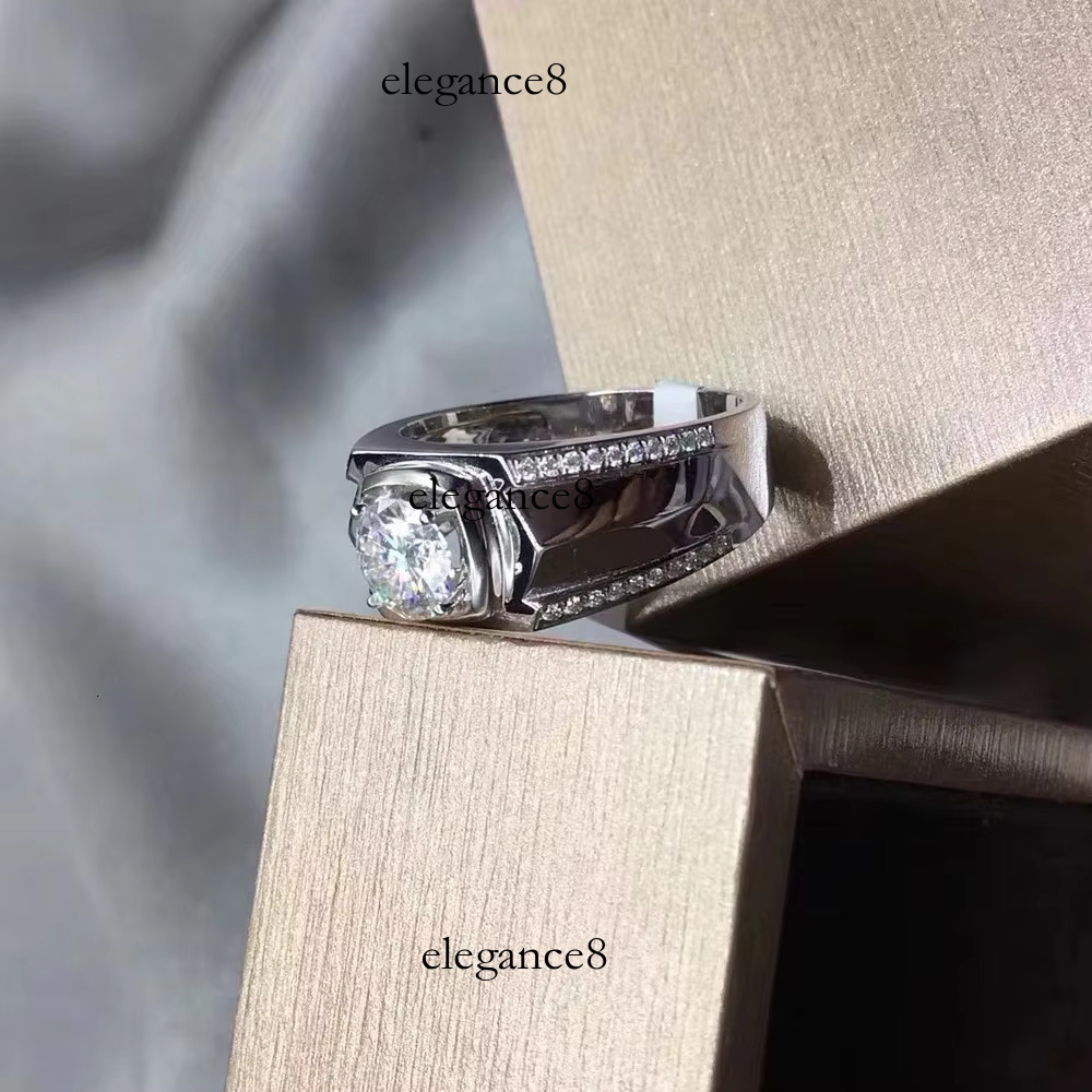 Qian Jian S Sier 1 Bright Cut Tested VVS D Carbonaceous Silica Ring Men's Wedding Gift Boutique Jewelry
