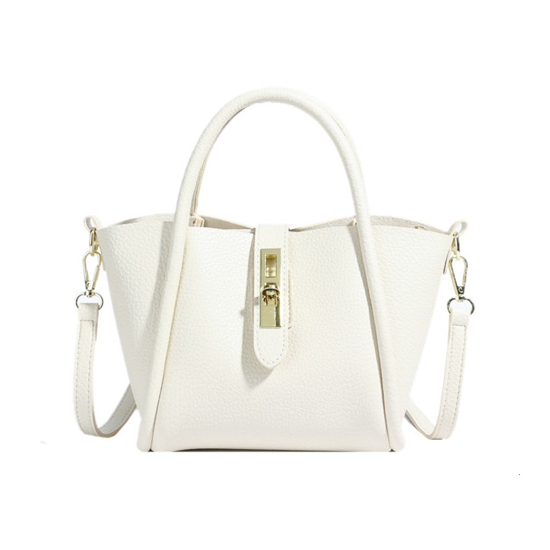 2025 Autumn And Winter Niche Design Women's High-end One Shoulder Handbag Vegetable Basket Designer Slanted Bucket Bag