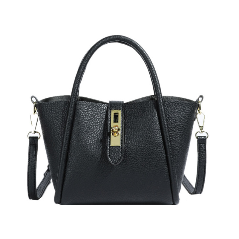 2025 Autumn And Winter Niche Design Women's High-end One Shoulder Handbag Vegetable Basket Designer Slanted Bucket Bag