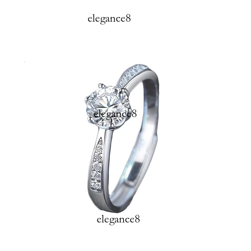 0.6/1ct/2ct Classic D S Pure Sier Six Claw Moissanite Wedding Engagement Ring