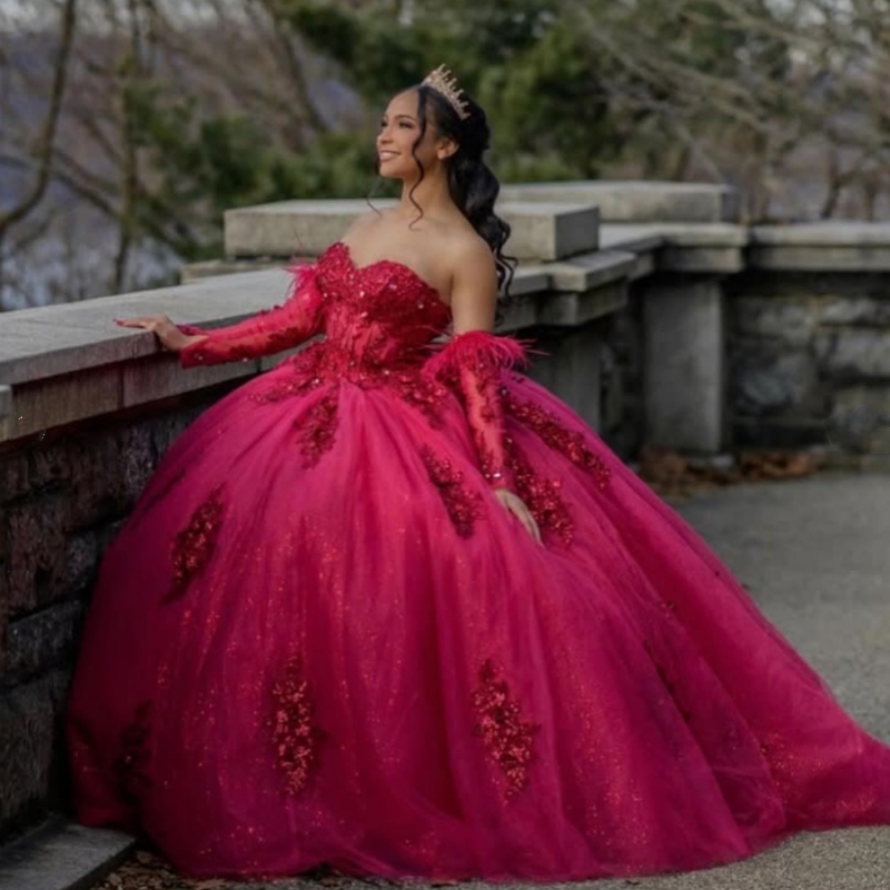 Elegant Sweetheart Fuchsia Quinceanera Dresses With Detachable Sleeves Lace Applique Details Beaded Corset Sweet 16 Dress 2025