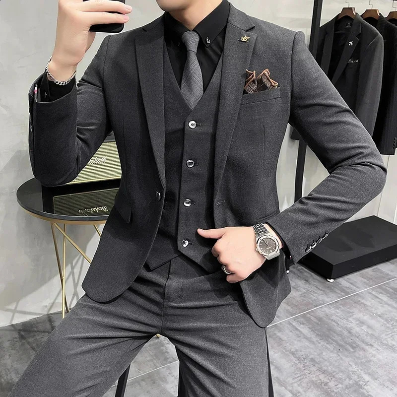 Jacket Vest Pants Highend Boutique Fashion Solid Color Mens Casual Business Suit 3Piece Set Groom Wedding Dress 250224Z