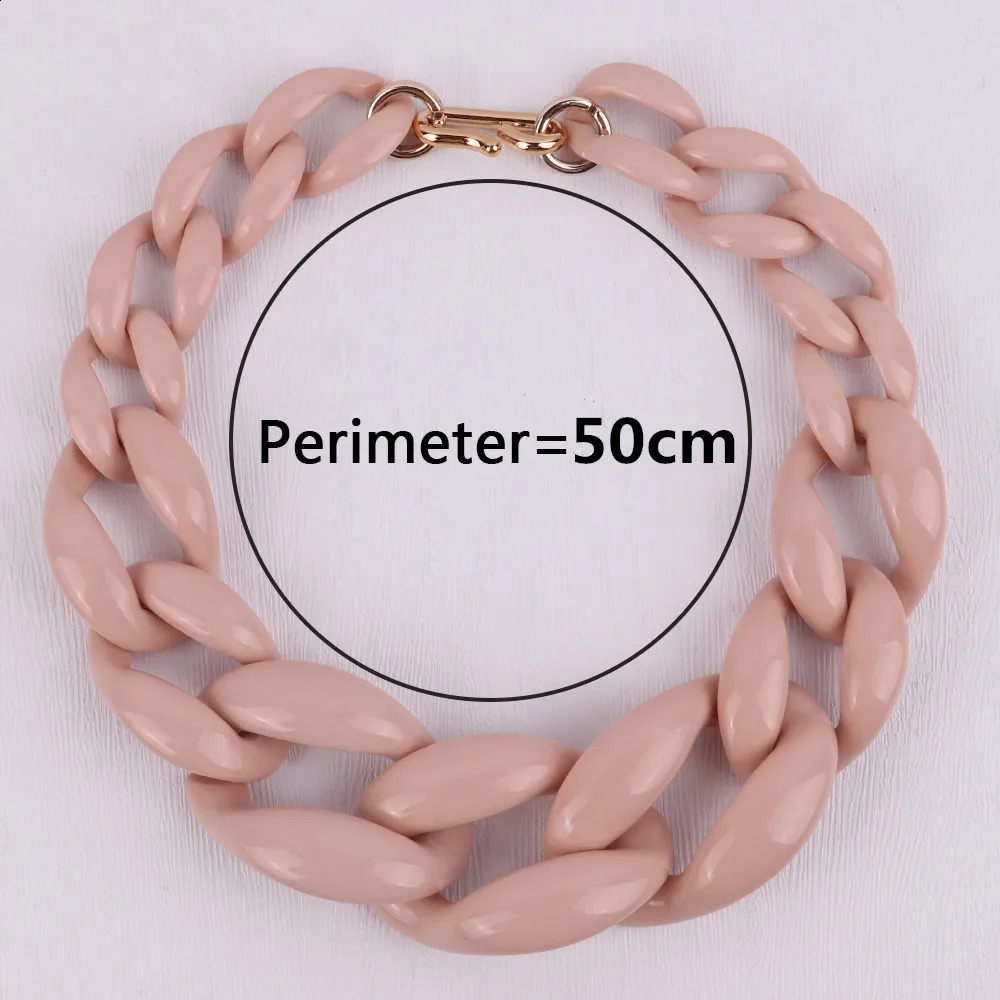Trendy Big Acrylic Pink Choker Necklace For Women Vintage Resin Chunky Chain Collar Necklaces Pendants Jewelry Party Gifts 250228