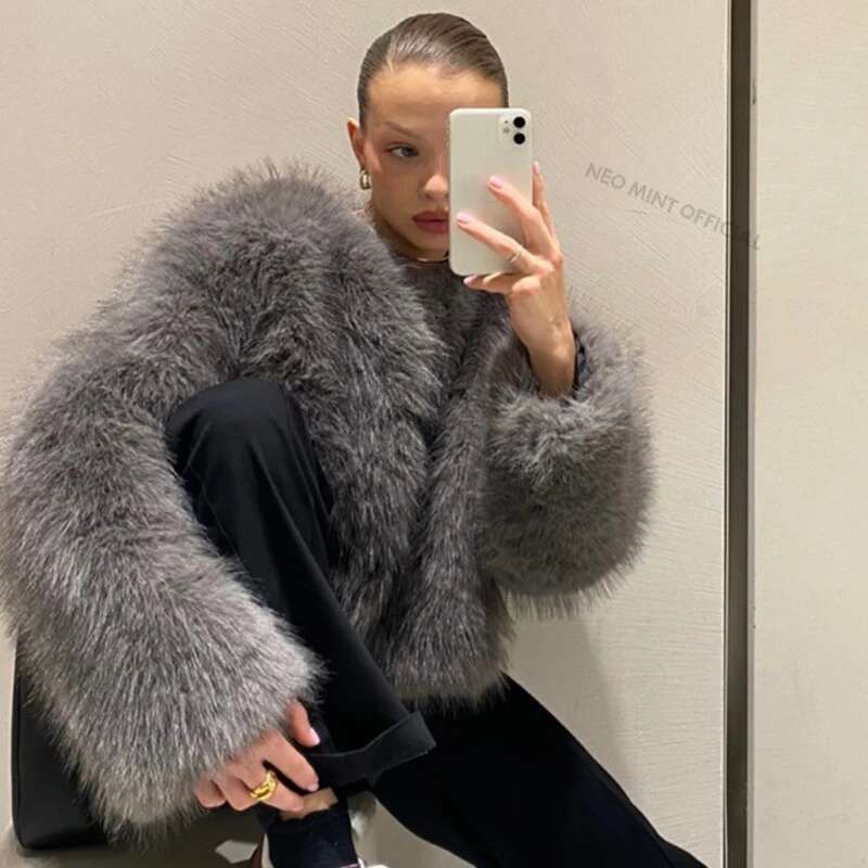 Neo Mint Street Fashion Girls Gray Fluffy Short Faux Fox Jacket Women Winter 2024 Hot Brand Thick Warm Eco Fur Coat Female