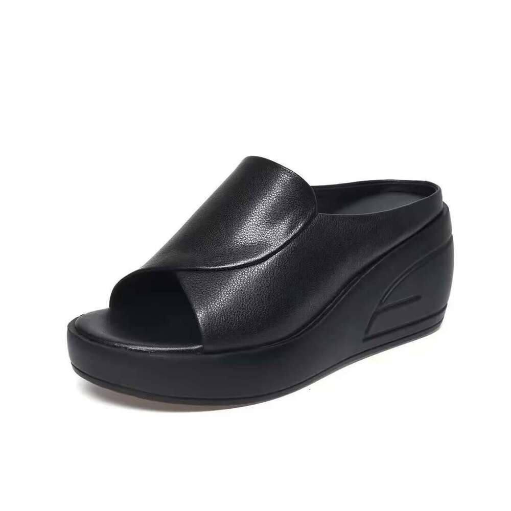 Slippers New Sandals Black Wedge Platform Open Toe Women Orthopedics Thick Bottom Beach High Heels Slides