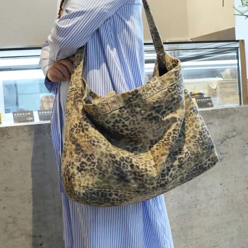 Fashion Leopard Pattern Large Capacity Canvas Tote For Women Casual Trend Hand Shopping Bag Female Daily Folding Handbag