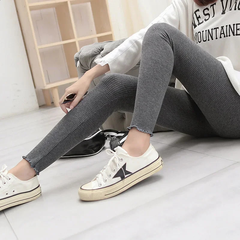Spring Womens Leggings Cotton Ripped Sport Leggin Clothing For Ladies Korean Skinny Solid Pants Drop 250225