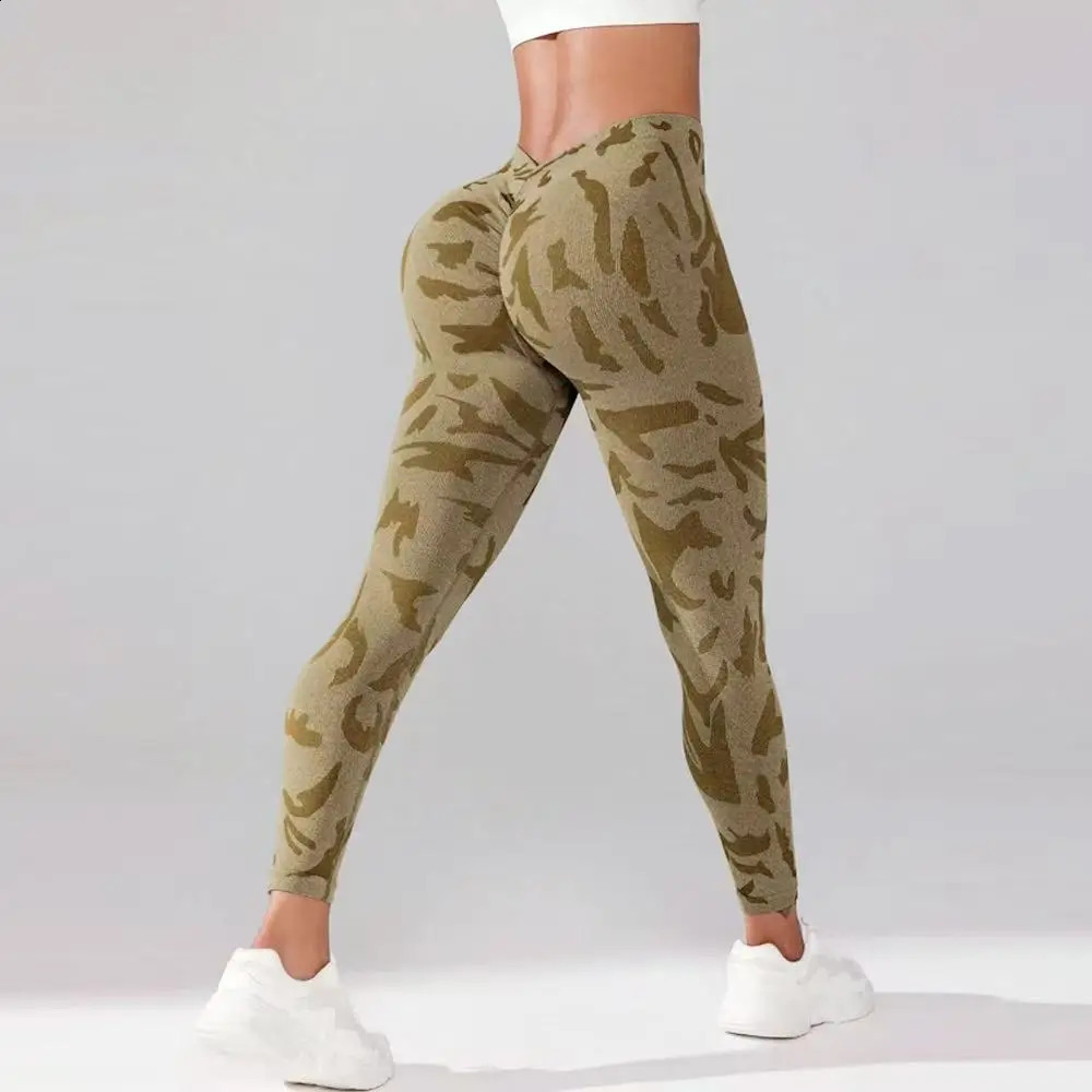 Women Camouflage V Back Gym Leggings Butt Lifting Fitness Athletic Workout Scrunch Leggings Exercise Yoga Pants Sports Tights 250225