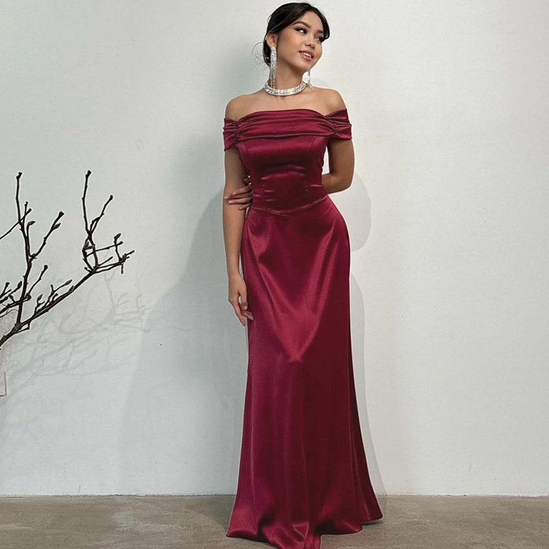 Women's New5 Spring/Summer New Style Sexy Back Strap Slimming Side Zipper One Shoulder Dress