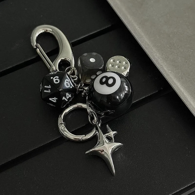 Wintage Star Keychain Zinc Alloy Waist Charms Dice Ironworks Rope Knot Buckle Mountaineering Belt Buckle Bag Pendant 250228