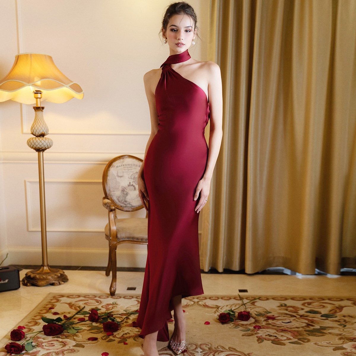 Hot Selling Women's Clothing New5 Spring/Summer New Product Fashionable And Sexy Backless Lace Up Neck Hanging Ribbon Dress