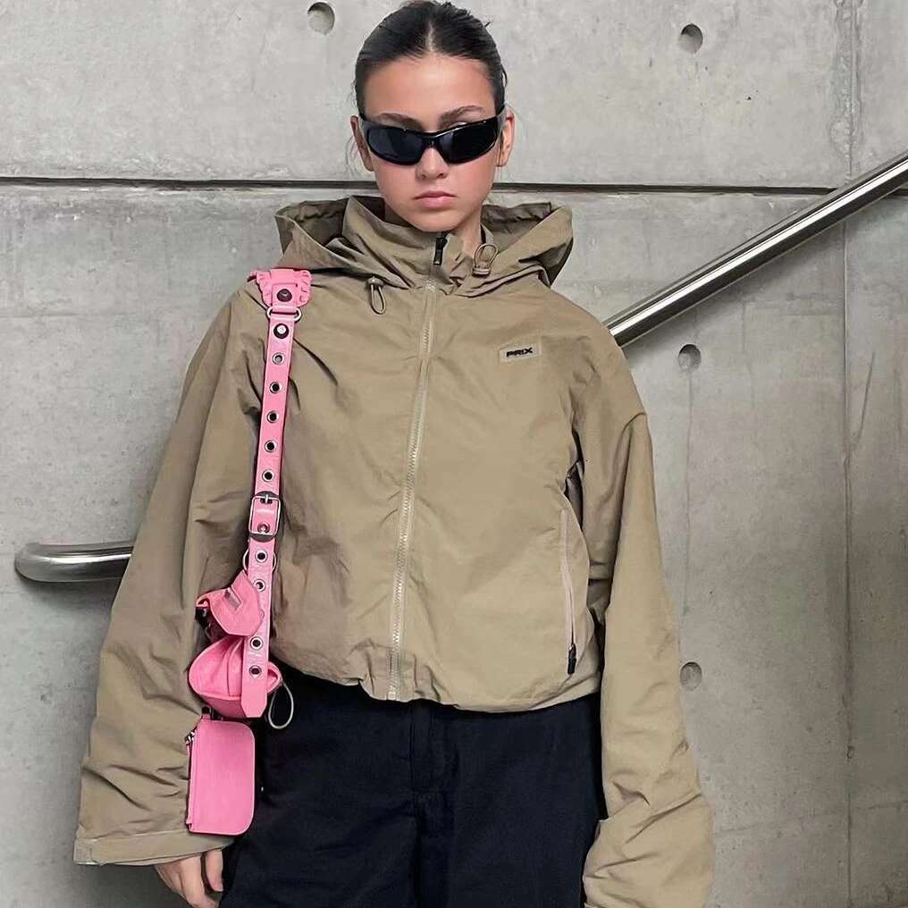 Chic Black Khaki Gorpcore Hooded Cropped Jackets Top Women Outdoor Windbreaker Waterproof Zip Up Jacket Coat Streetwear
