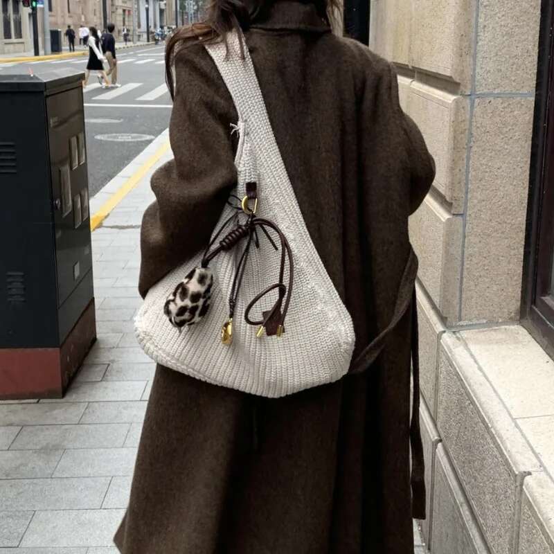 Knitting Hobos Bags For Women Designer Handbags And Purse 2025 New In Fashion Large Capacity Commuting Underarm Shoulder