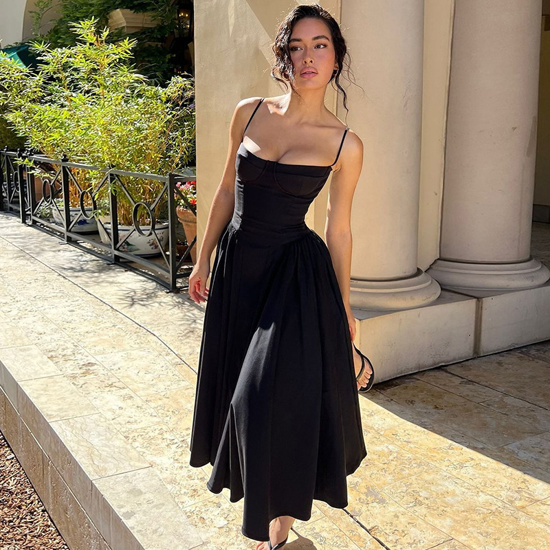 Hot Selling Women's Clothing New4 Autumn And Winter New Product Sexy Waist Slimming Backless Camisole Dress