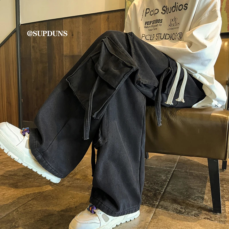 Mens Jeans Hip-hop Fashion Wide-leg Denim Pants Retro Baggy Trousers High Street Multi-pocket Jeans Male Streetwear 250226