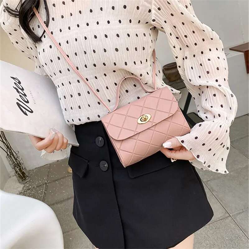 Solid Color Multifunctional Women's Handbag Ring Striped Square Women's Small Handbag Fashionable Round Lock Trendy Shoulder Bag