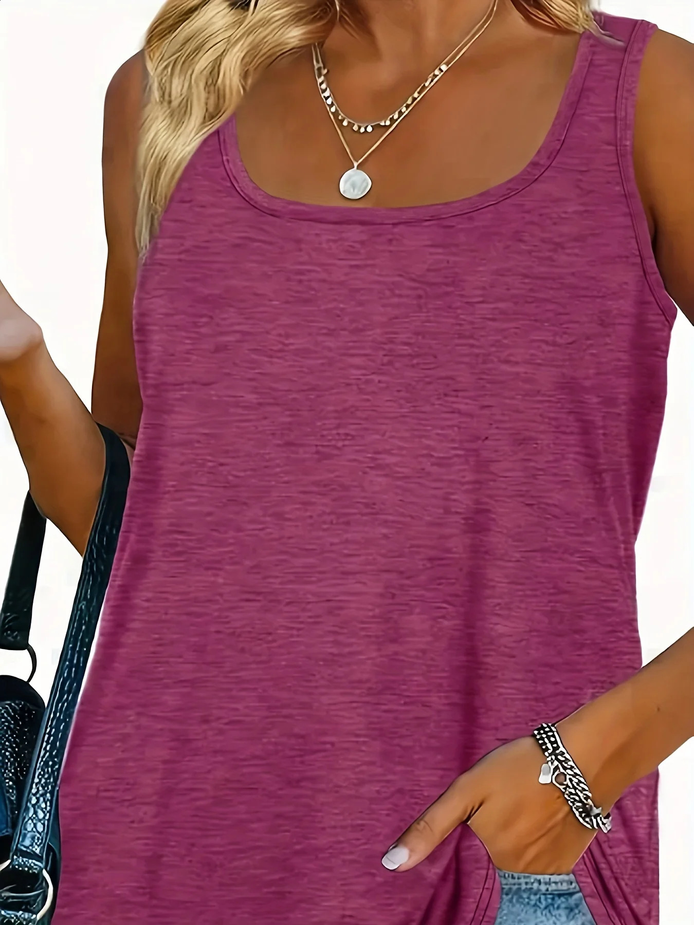 Plus size womens solid color polyester fiber with elastic summer U-neck dolphin hem simple with classic of American casual vest 250224