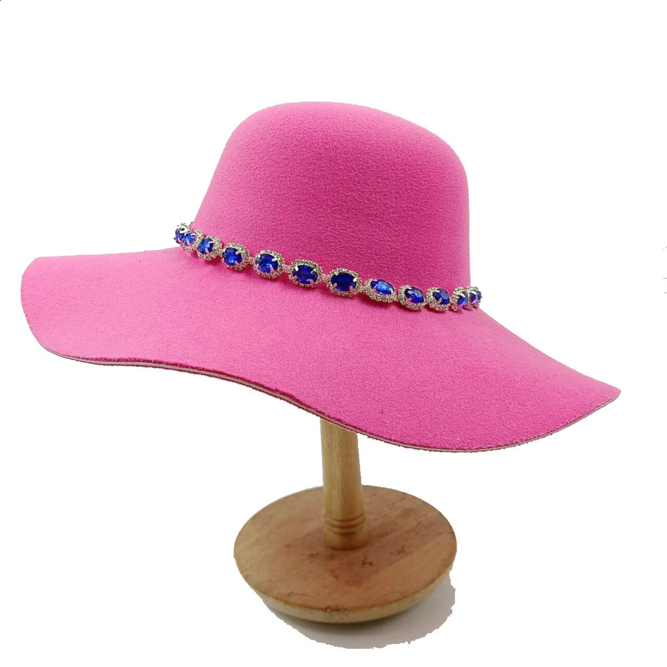 Womens Sunhat Retro Womens Wide Size Fedora Hat Leisure Summer Beach Travel Plush Sunhat Gift Women Bucket Hat 250228