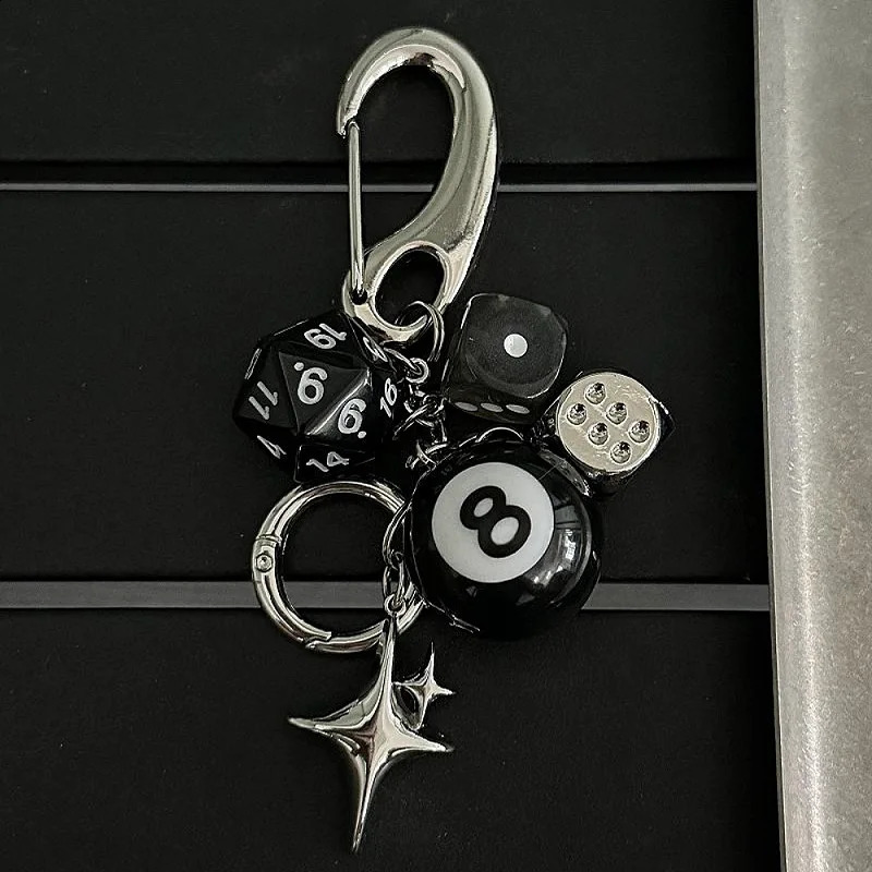 Wintage Star Keychain Zinc Alloy Waist Charms Dice Ironworks Rope Knot Buckle Mountaineering Belt Buckle Bag Pendant 250228