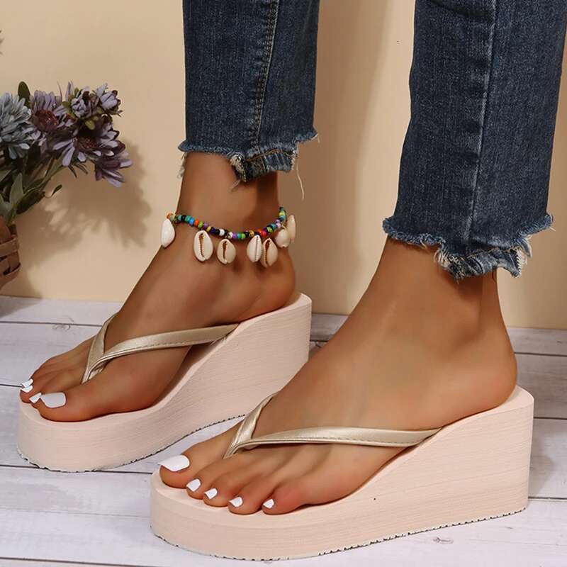 Summer Beach Women's Wedges Flip-ps Lightweight Clip Toe Platform Sandals Woman High Heeled Outdoor Slides Orthopedic Shoes