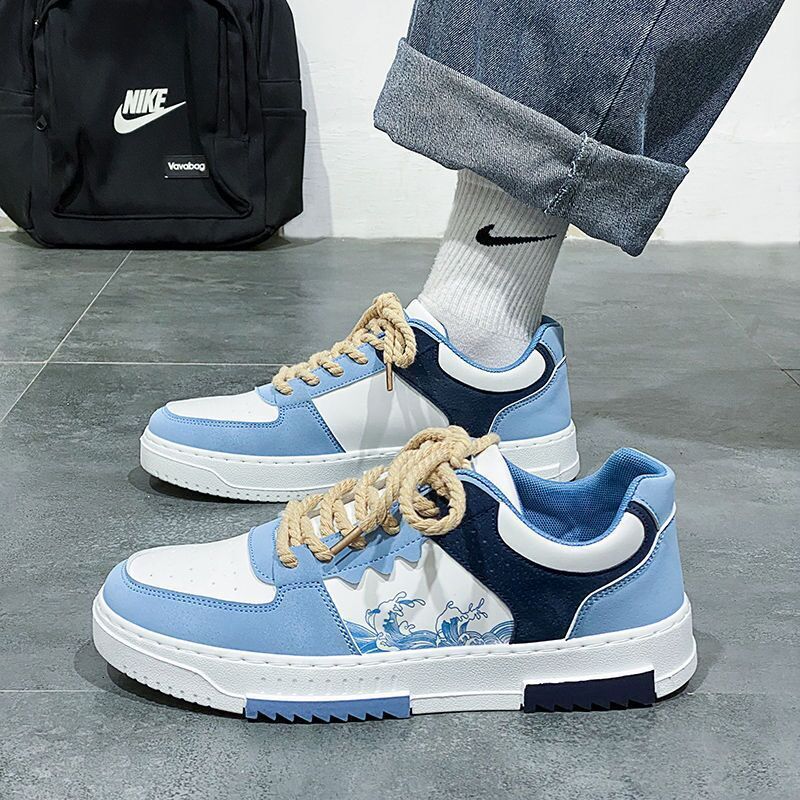 2025 New Men's Summer New Breathable White Shoes High Quality Leather Versatile Cloth Breathable Thick Soled Sports And Leisure Board Shoes Fashi