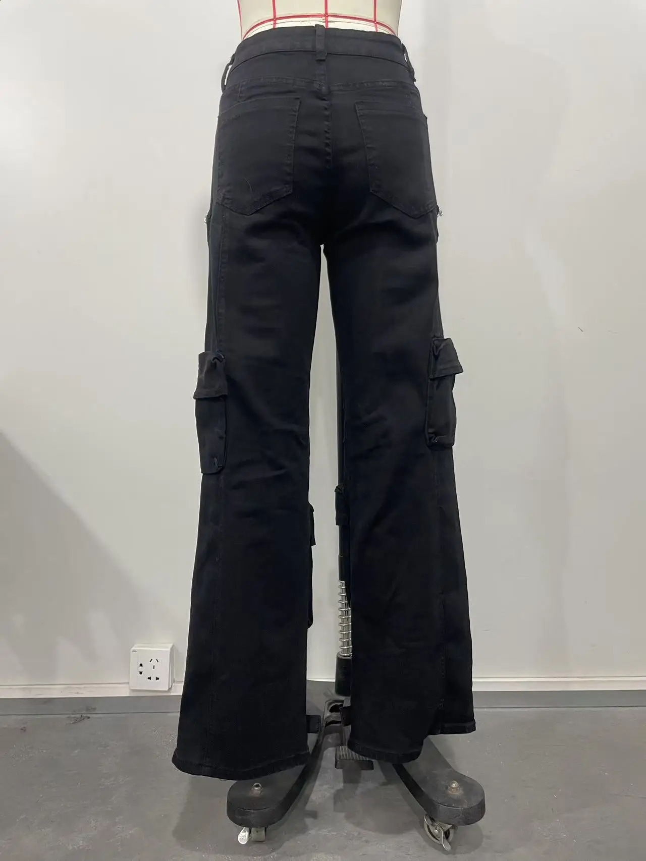 Shiny Rhinestone Multi Pockets Jeans Cargo Pants Sexy Women Elegant Hollow Out Diamonds Denim Straight Trousers 250224