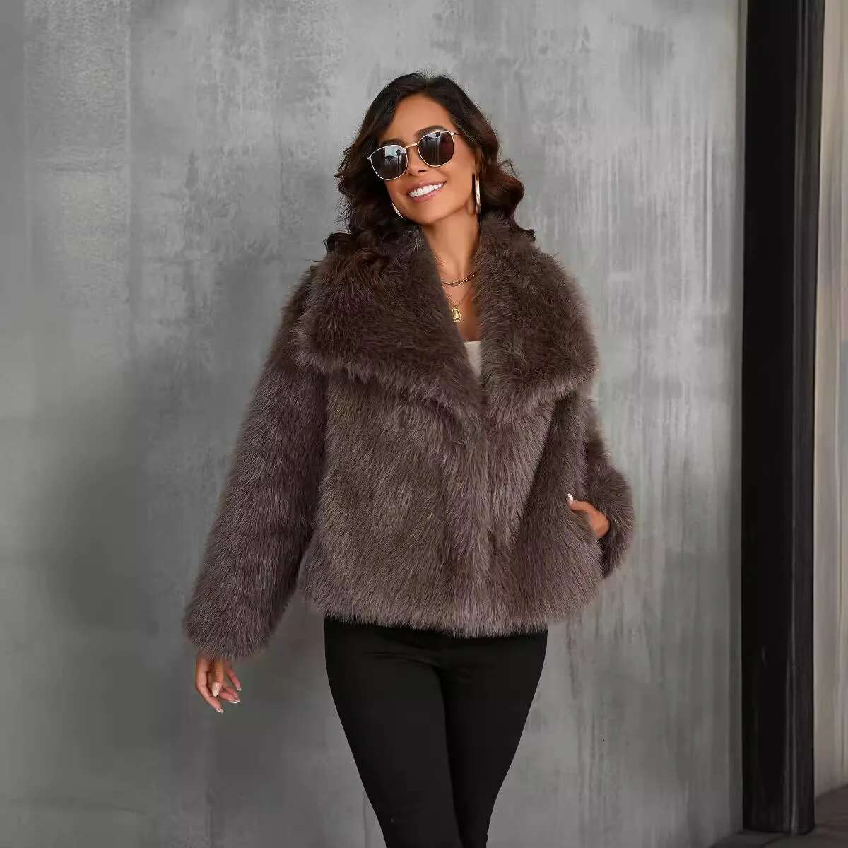 Faux Fur Short Coat for Women, Turn-down Collar, Long Sleeve, Fox Fur, Fluffy Plush Coats, Casual Fashion, Autumn, Winter