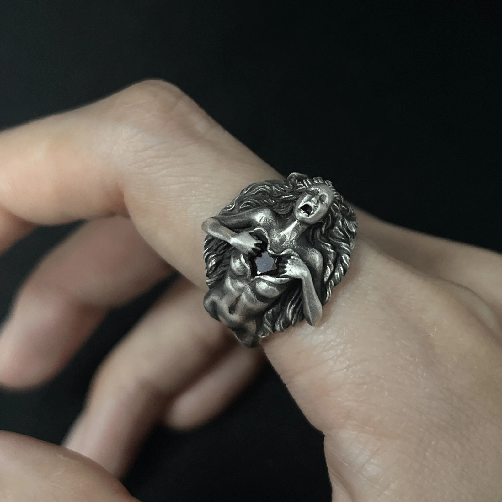 S925 silver personality adamand eve ring for men and women hip hop trendsetter ring occidental vintage all-match jewelry street 250227