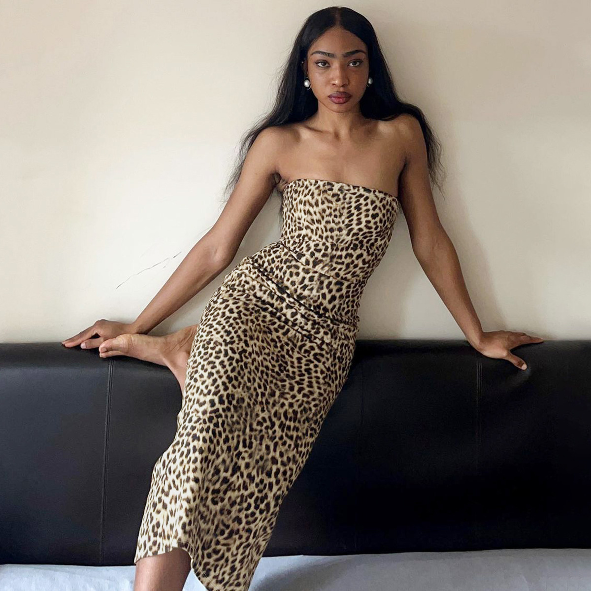 Hot Selling Women's Clothing New4 Autumn And Winter New Product Fashionable Printed Sexy Slit Leopard Print Strapless Dress For Women